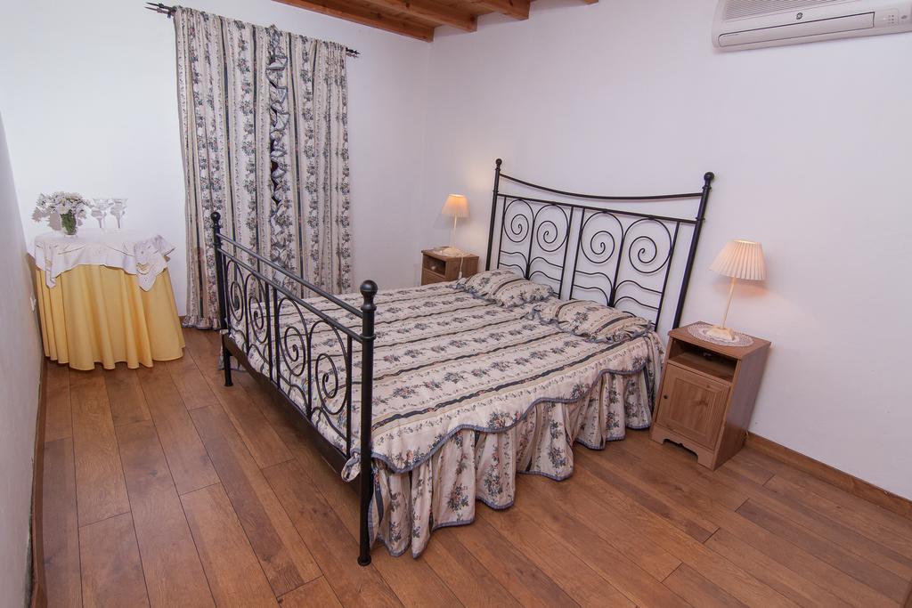 Monte Farropo Hotell Monsaraz Rum bild
